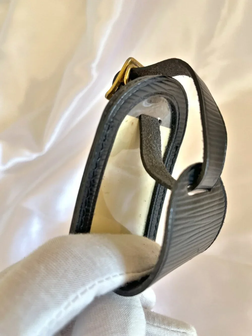 LOUIS VUITTON  Epi Luggage Tag Black EUC
